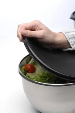 BergHOFF Essentials Set Of 4 Stainless Steel Bowls With Non-slip Base -Kitchen Knife Shop berghoff essentials set 4 stainless steel bowls non slip base 2