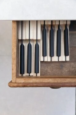 BergHOFF Magnetic Knife Organizer 30cm Made Of Ash Wood 8 BergHOFF Magnetic Knife Organizer 30cm Made Of Ash Wood -Kitchen Knife Shop berghoff magnetic knife organizer 30cm ash wood 1