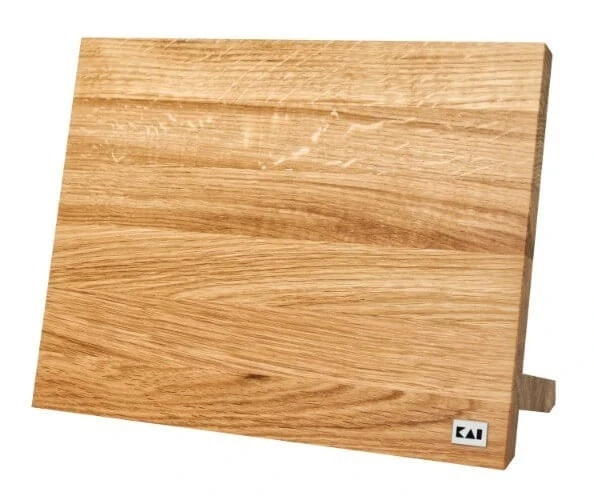 Kai Magnetic Knife Block For 6 To 8 Knives - Made Of Oak Wood 3 Kai Magnetic Knife Block For 6 To 8 Knives - Made Of Oak Wood