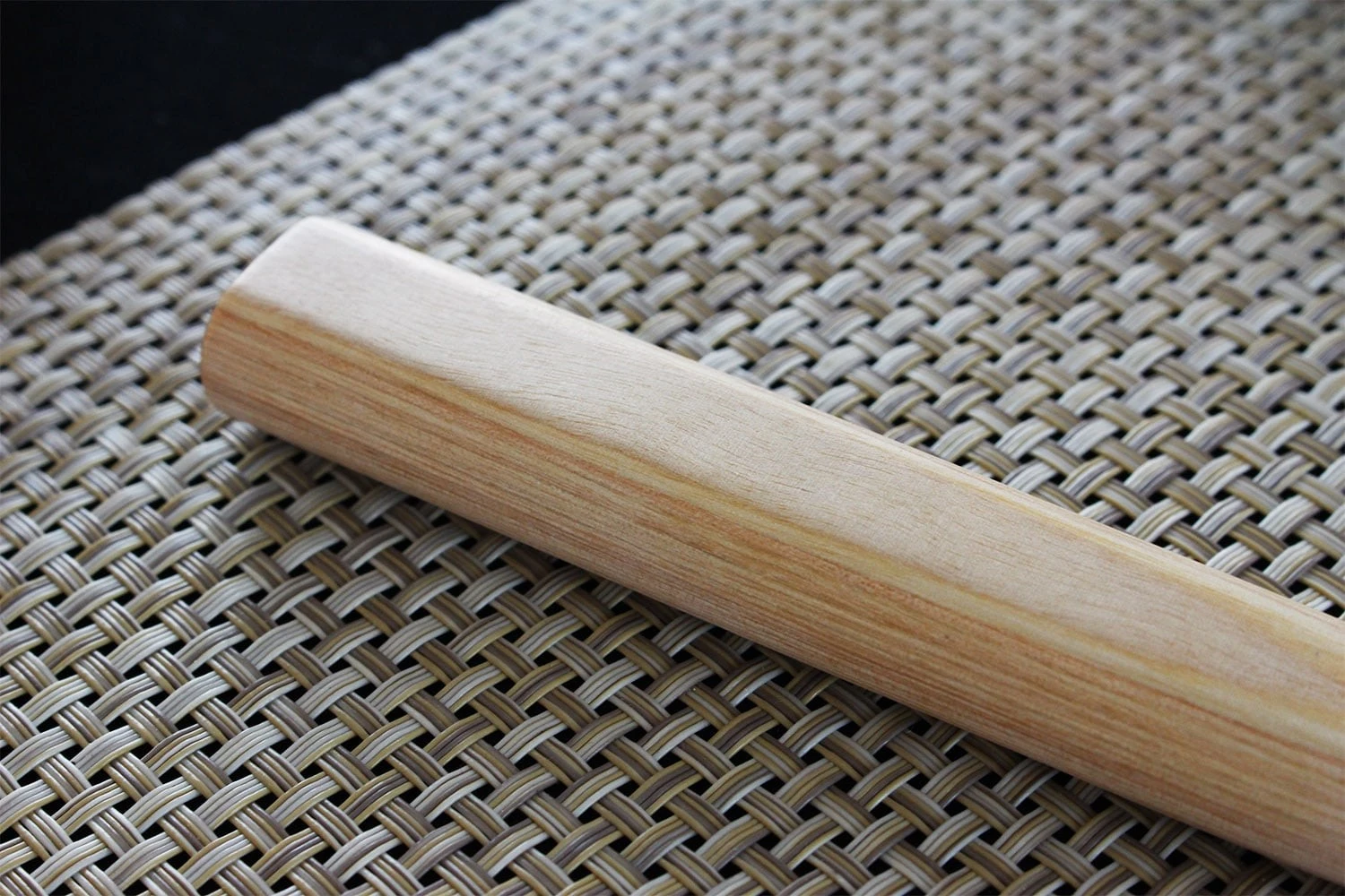 Shizu Hamono Yuri Japanese Nakiri Knife 21.5cm 11 Shizu Hamono Yuri Japanese Nakiri Knife 21.5cm - Image 9