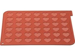 Silicone Macaroon Baking Sheet With 42 Heart-shaped Holes